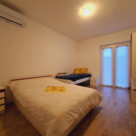 Countryside Apartment Koper Exteriér fotografie